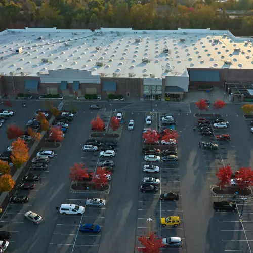 Retail & Restaurants